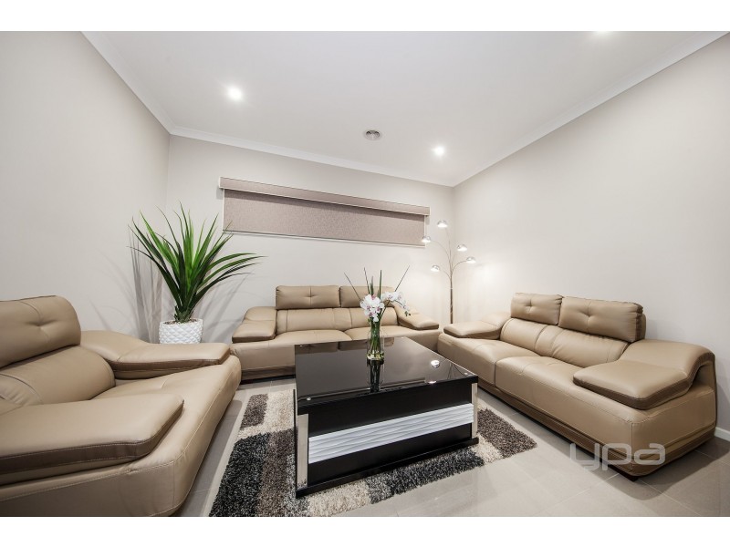 6 Springlands Crescent, Plumpton VIC 3335