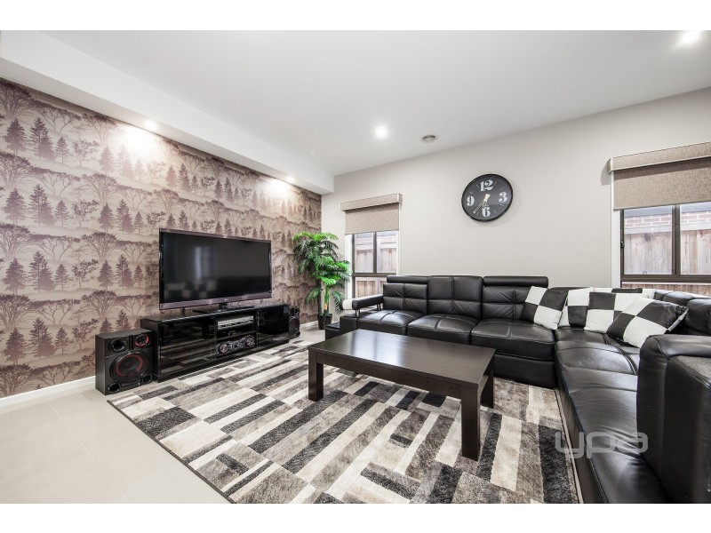 6 Springlands Crescent, Plumpton VIC 3335