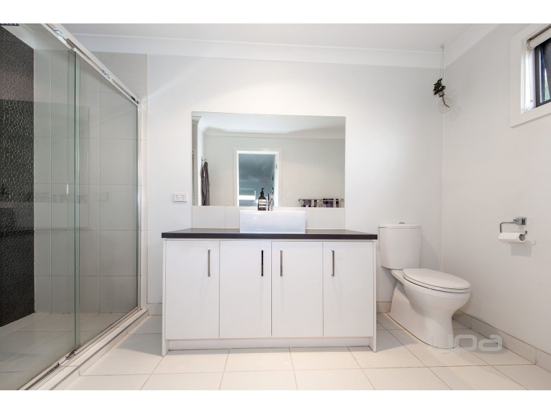 1 Armstrong Walk, Plumpton VIC 3335