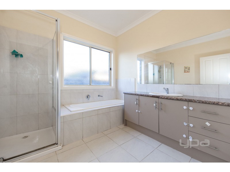 30 The Embankment, Kurunjang VIC 3337