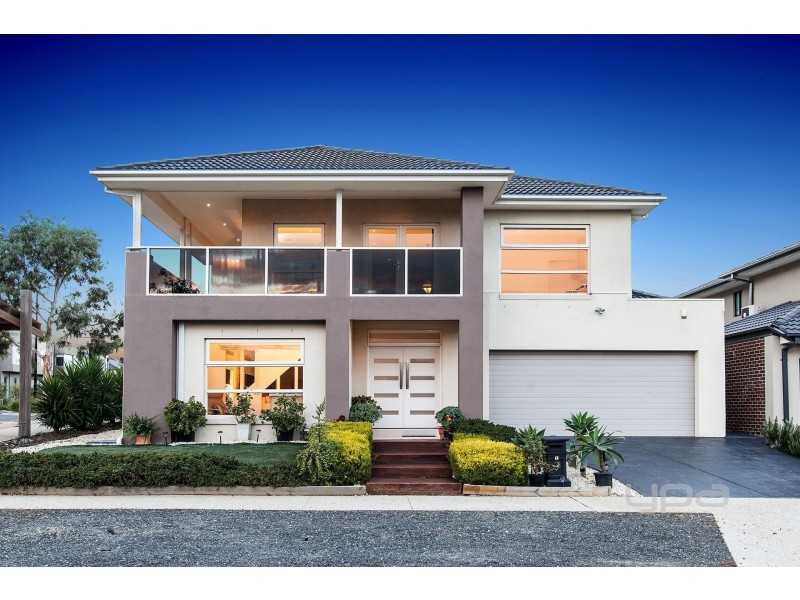 1 Arroyo Place, Caroline Springs VIC 3023