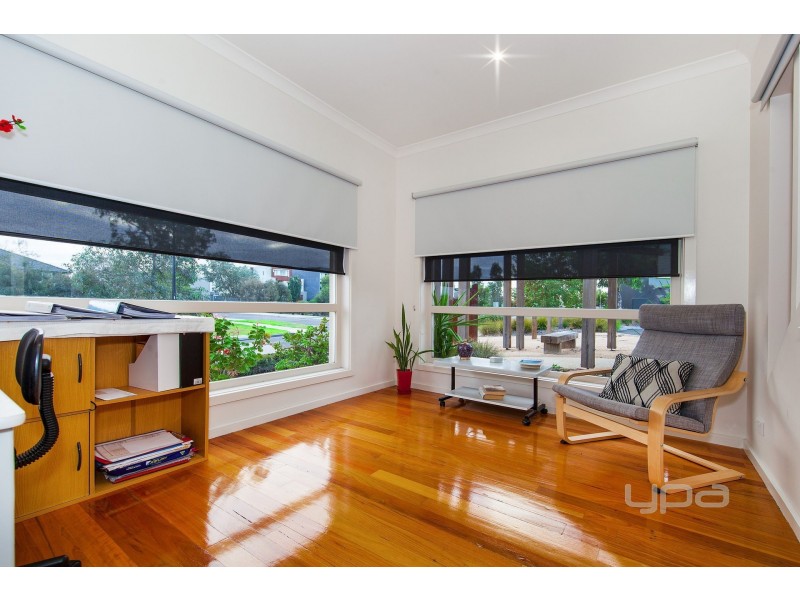 1 Arroyo Place, Caroline Springs VIC 3023