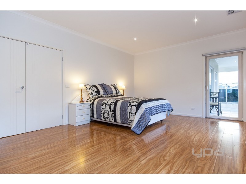 1 Arroyo Place, Caroline Springs VIC 3023