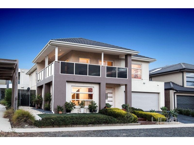 1 Arroyo Place, Caroline Springs VIC 3023