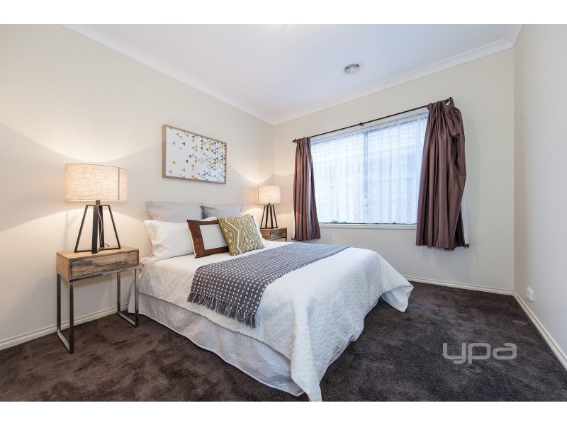 7 Daly Circuit, Caroline Springs VIC 3023