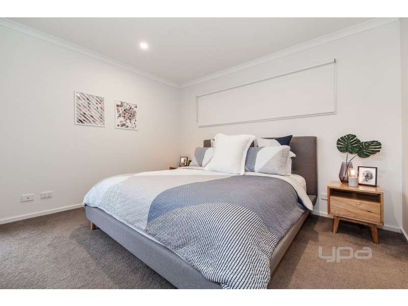 16 Eaglecrest Avenue, Plumpton VIC 3335