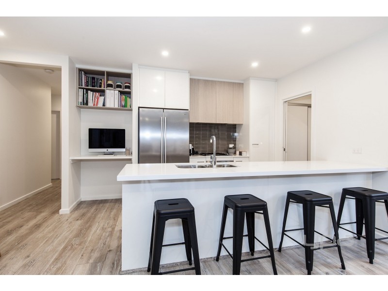 16 Eaglecrest Avenue, Plumpton VIC 3335