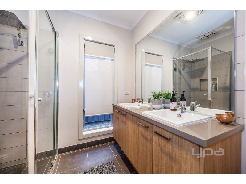 65 Orbis Avenue, Plumpton VIC 3335