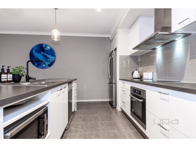 65 Orbis Avenue, Plumpton VIC 3335