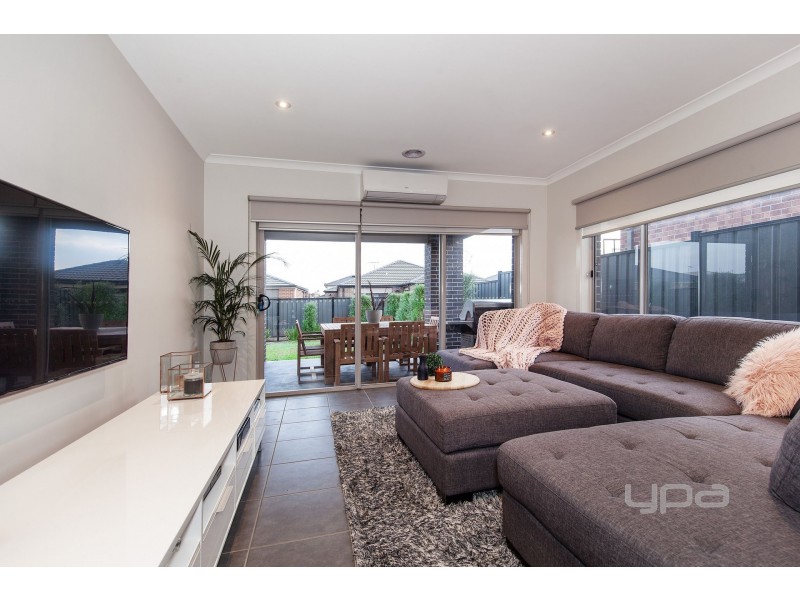 65 Orbis Avenue, Plumpton VIC 3335