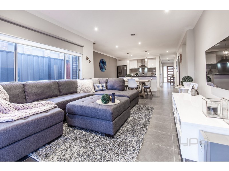 65 Orbis Avenue, Plumpton VIC 3335