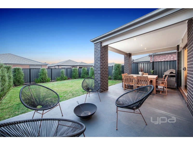 65 Orbis Avenue, Plumpton VIC 3335