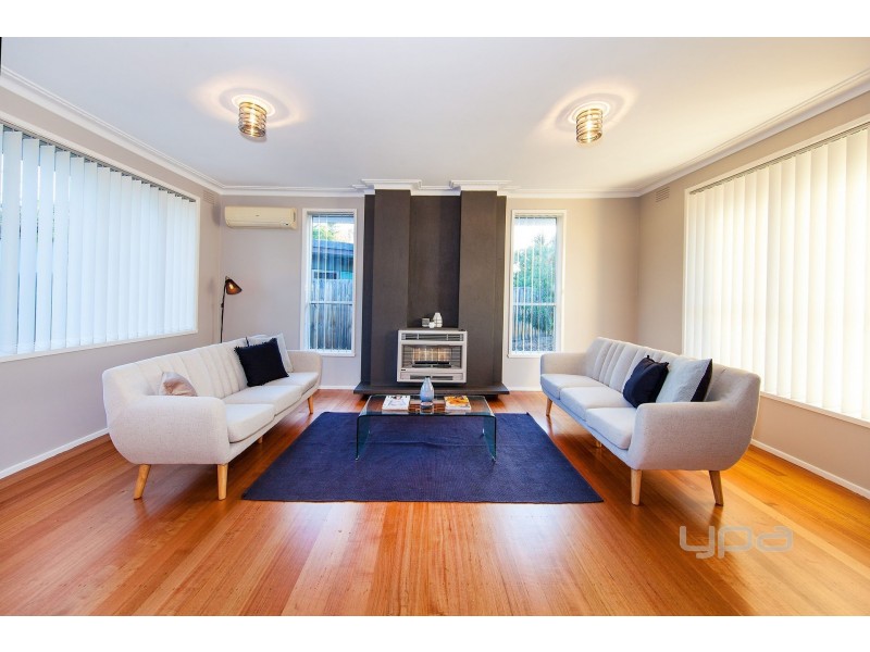 2 Emu Court, Melton VIC 3337