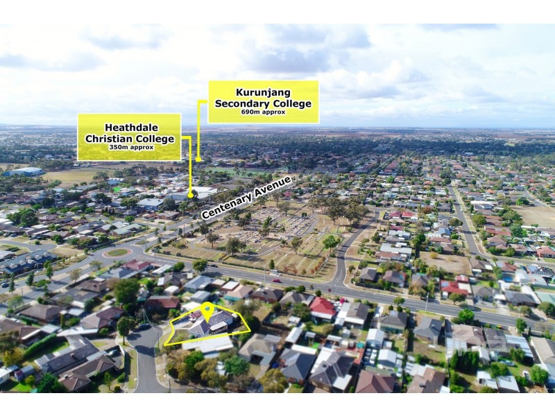 2 Emu Court, Melton VIC 3337