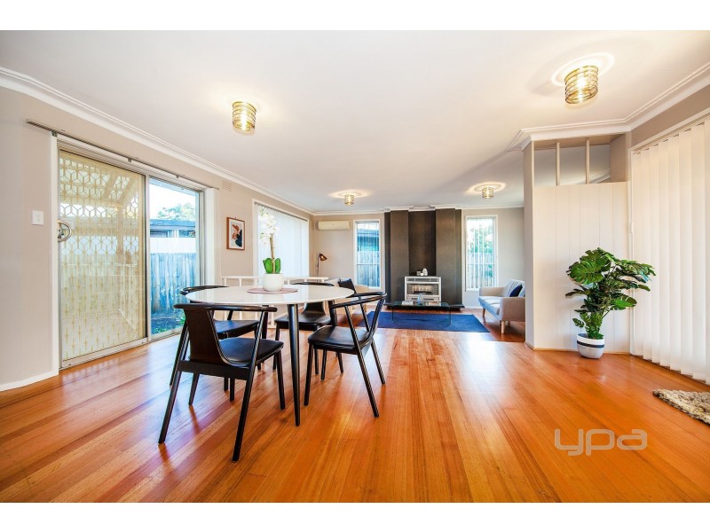 2 Emu Court, Melton VIC 3337