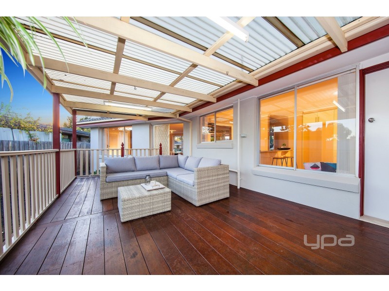 2 Emu Court, Melton VIC 3337