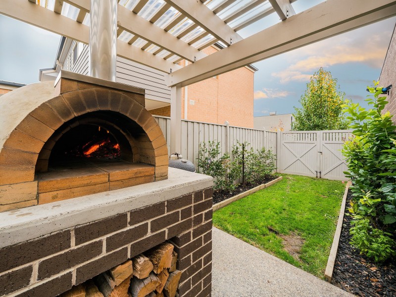 22  Dawkins Avenue, Plumpton VIC 3335