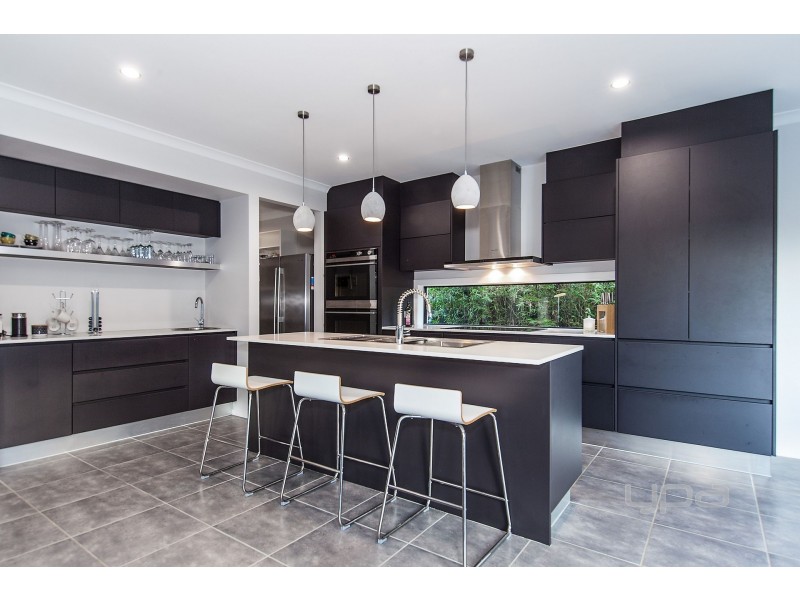 17 City Vista Court, Plumpton VIC 3335