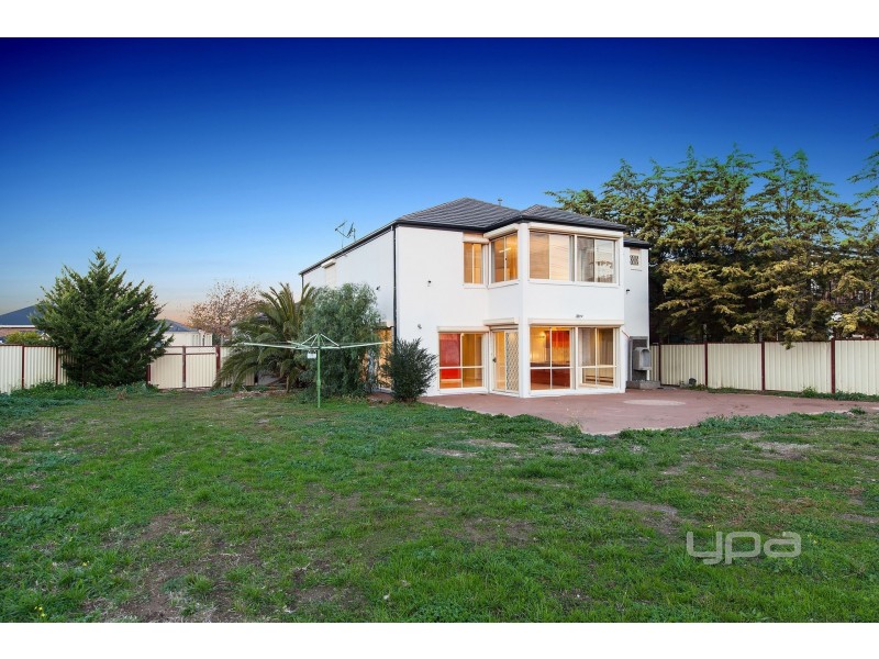 14 Lancelot Court, Hillside VIC 3037