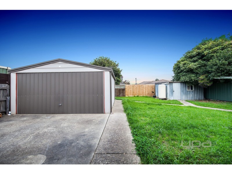 73 Tamarind Crescent, Werribee VIC 3030