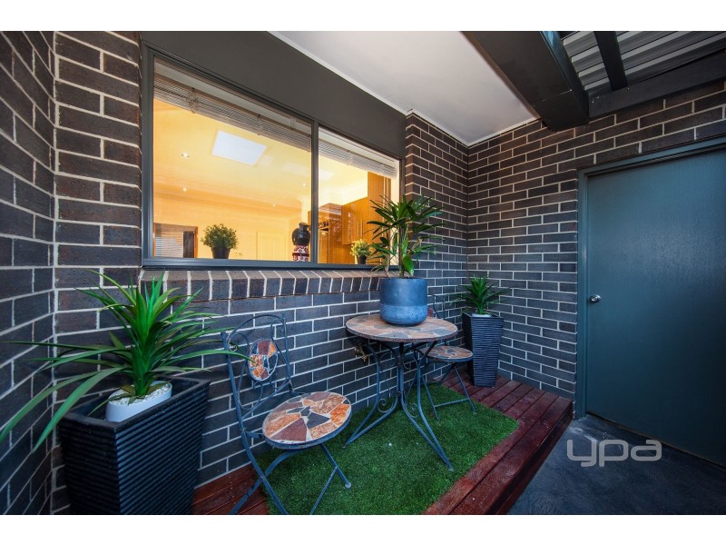 34 Wilkins Crescent, Burnside Heights VIC 3023