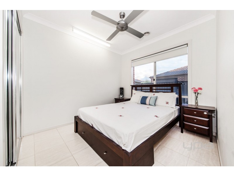 5 Rivoli Close, Plumpton VIC 3335