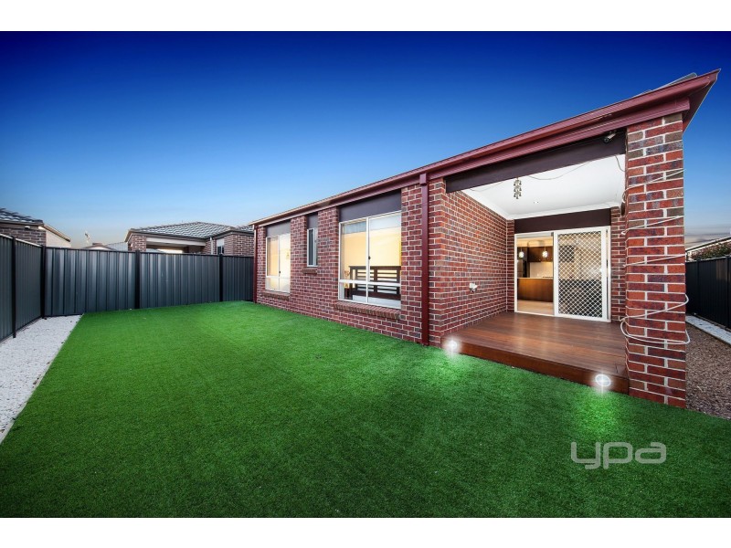 5 Rivoli Close, Plumpton VIC 3335