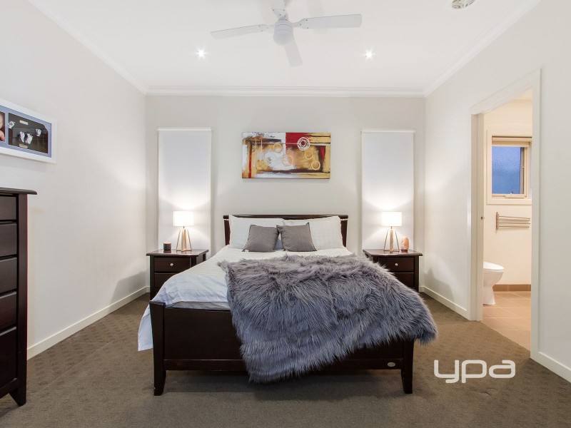 71 Botanical Drive, Caroline Springs VIC 3023