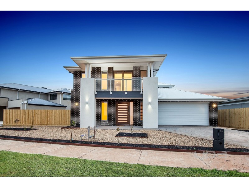 50 Gilderton Esplanade, Rockbank VIC 3335