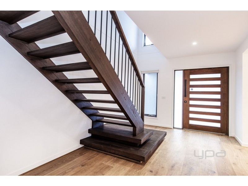 50 Gilderton Esplanade, Rockbank VIC 3335