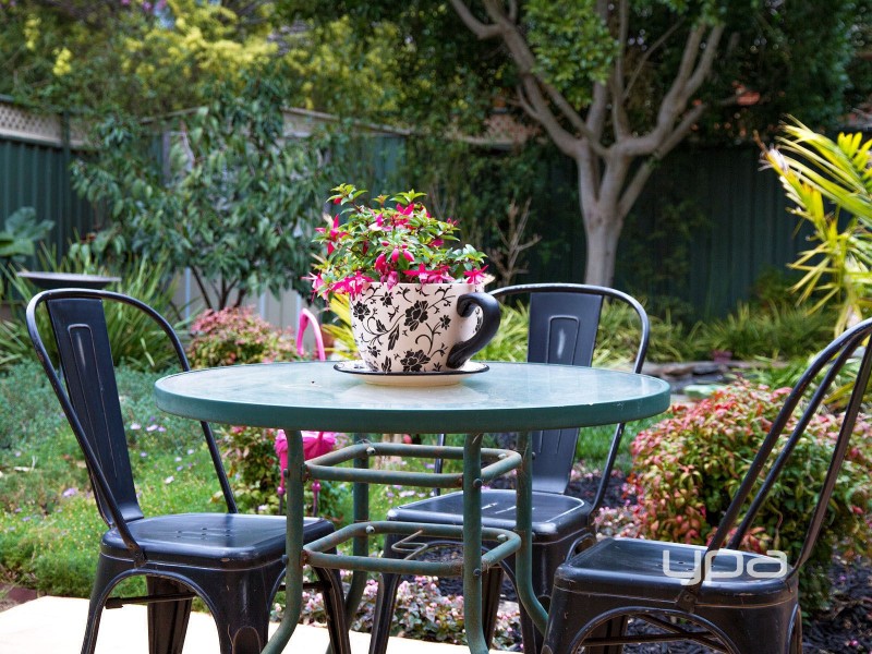 9 Dartmouth Court, Caroline Springs VIC 3023