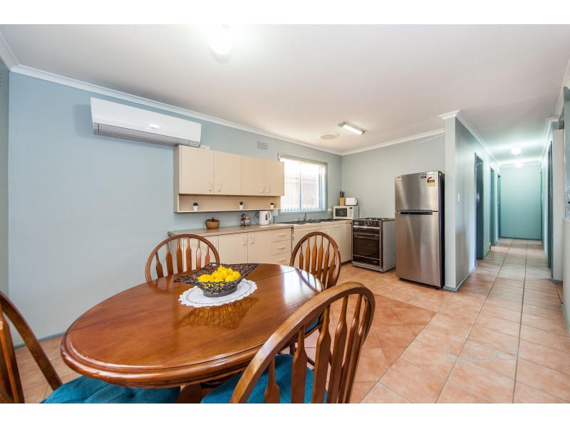 60 Westcott Parade, Rockbank VIC 3335