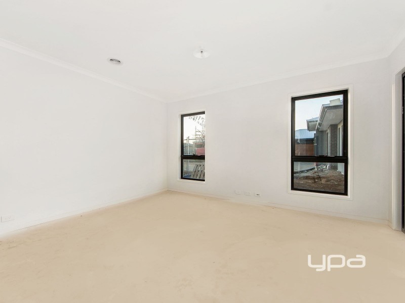 63 Legrange Crescent, Plumpton VIC 3335