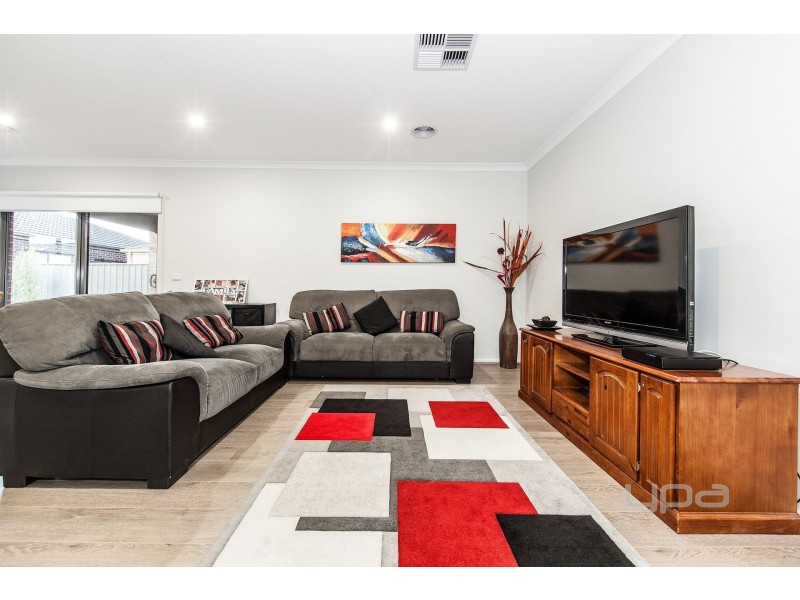 4 Axis Avenue, Plumpton VIC 3335