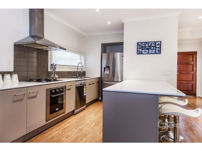 69 Keynes Circuit, Plumpton VIC 3335