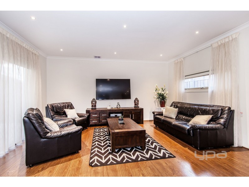 69 Keynes Circuit, Plumpton VIC 3335