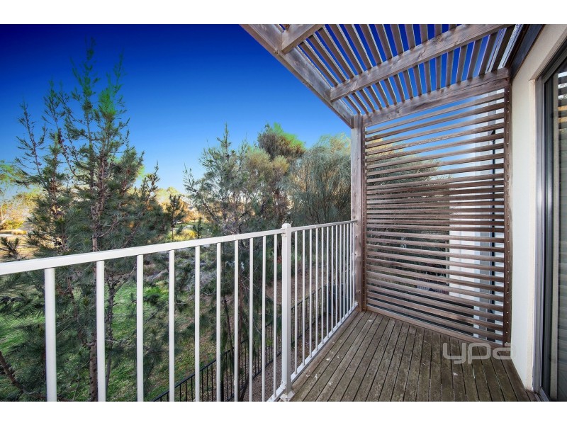 9/1-5 The Close, Caroline Springs VIC 3023