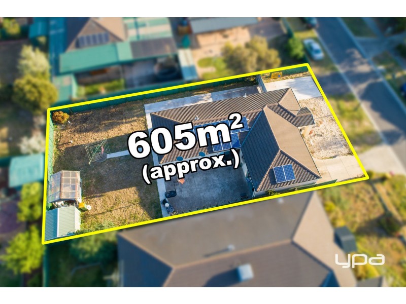 16 Tonelli Place, Burnside VIC 3023