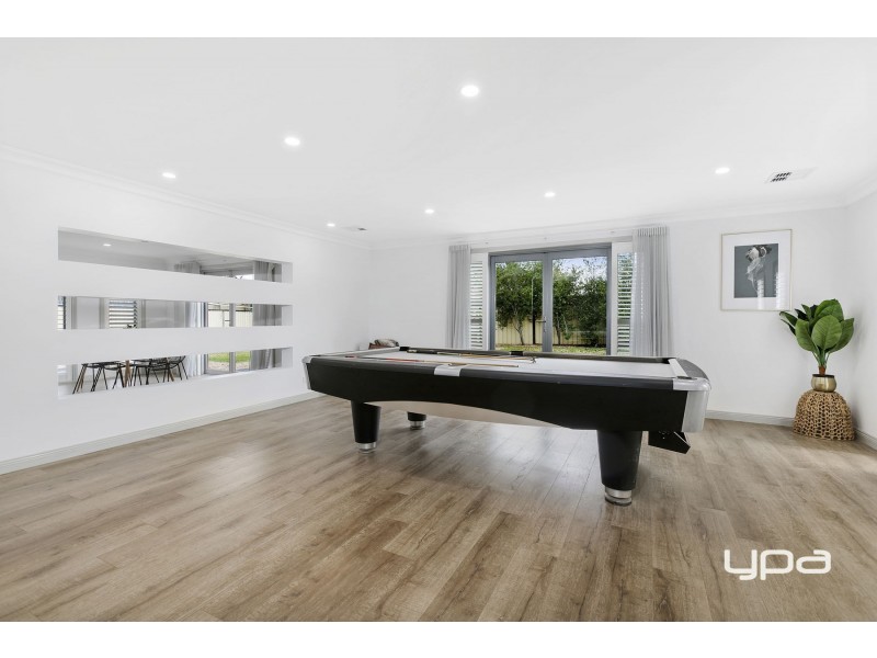 37 Watervale Boulevard, Taylors Hill VIC 3037