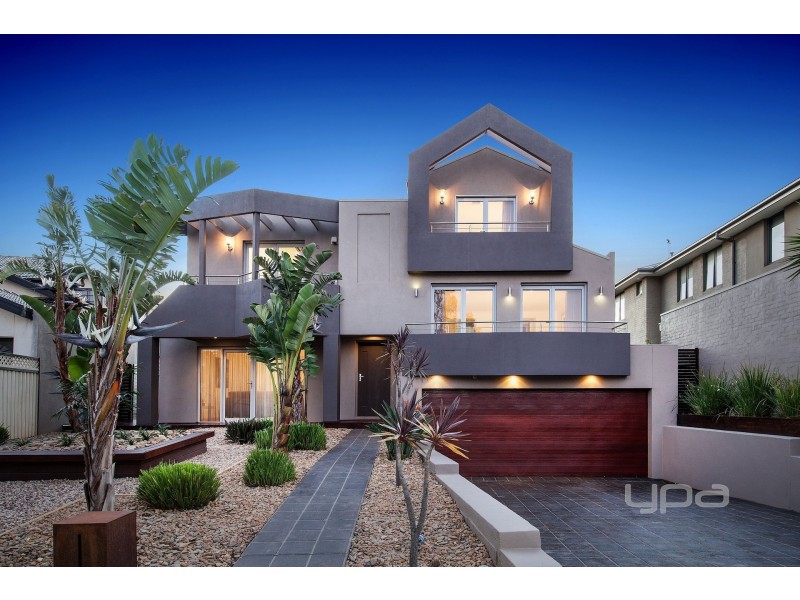 37 Watervale Boulevard, Taylors Hill VIC 3037