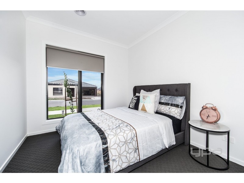7 Festival Street, Diggers Rest VIC 3427