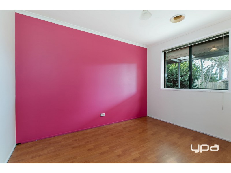 91 John Paul Drive, Hillside VIC 3037