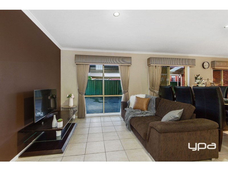 291 Westwood Drive, Burnside VIC 3023