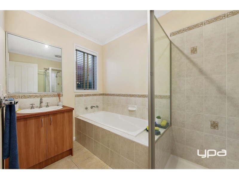291 Westwood Drive, Burnside VIC 3023