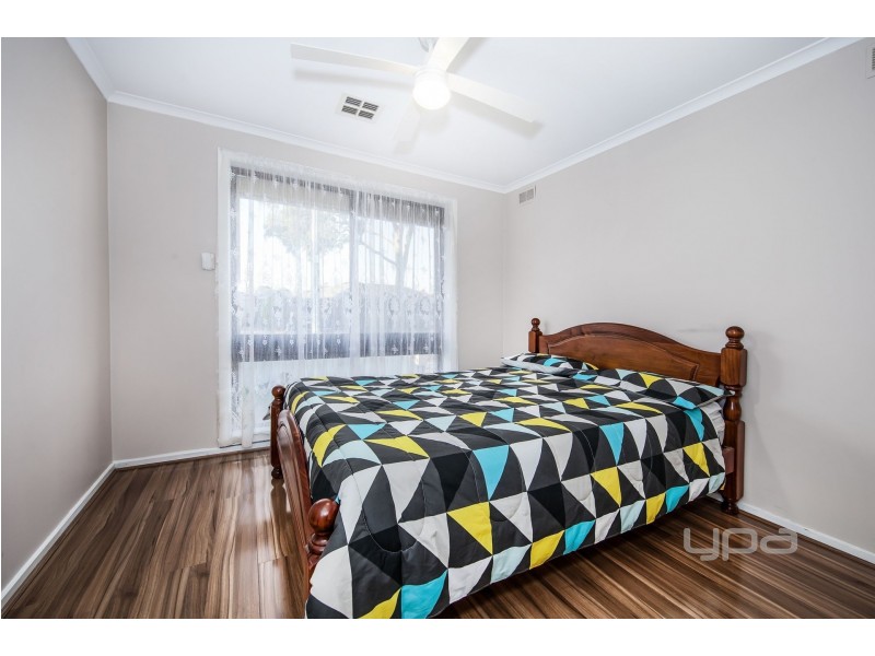 21 Tarlee Drive, Albanvale VIC 3021