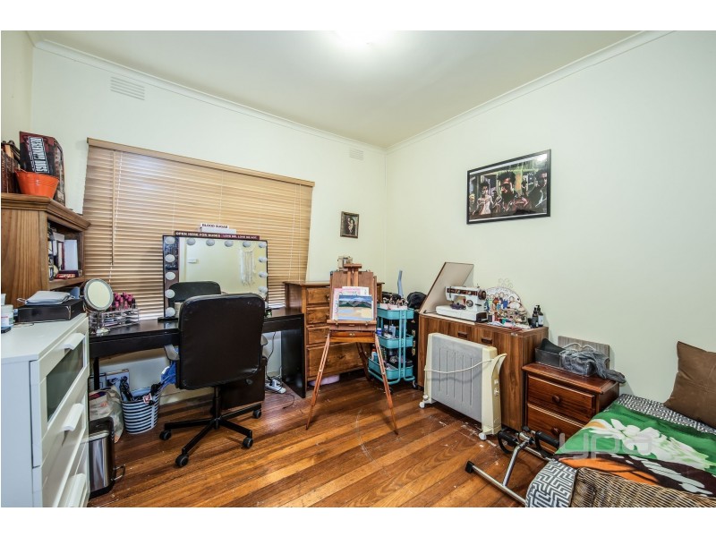 152 Power Street, St Albans VIC 3021