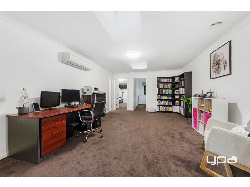 13 Amore Drive, Sunshine West VIC 3020