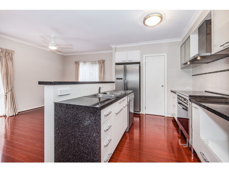 41 Botanical Drive, Caroline Springs VIC 3023