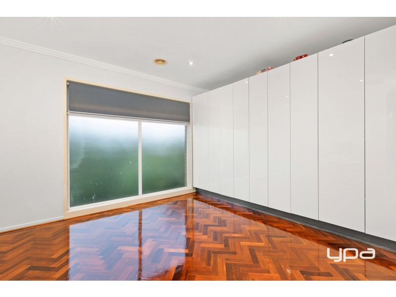 283 Westwood Drive, Burnside VIC 3023