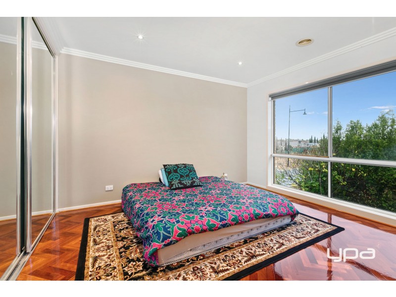 283 Westwood Drive, Burnside VIC 3023